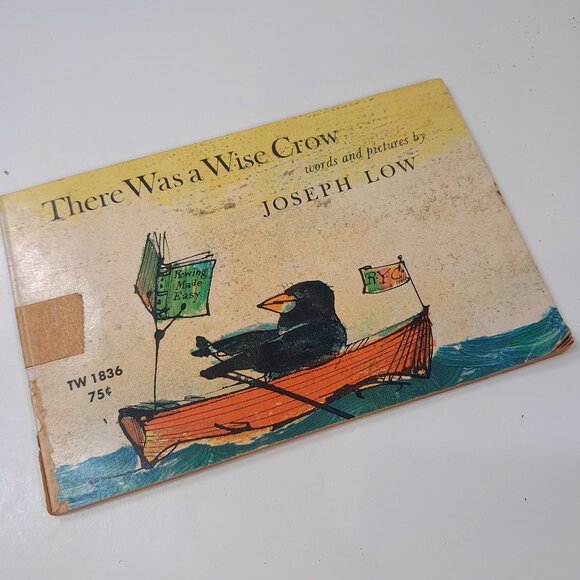 There Was a Wise Crow Words & Pictures by Joseph Low Book Paperback Vintage 1969 - Picture 1 of 16
